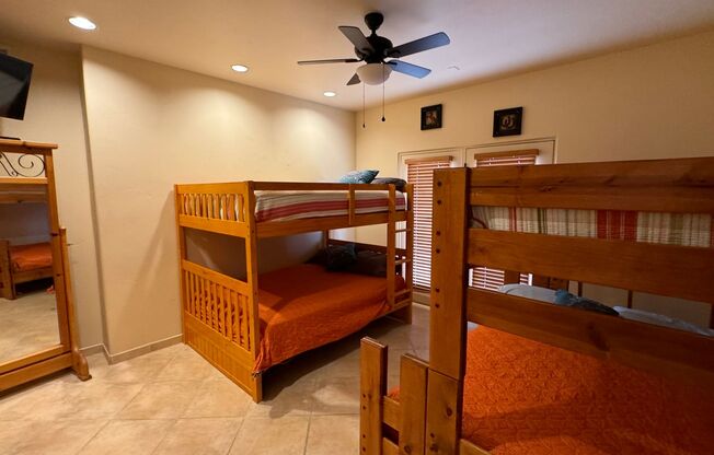 Long or Short Term Furnished Rental. Pool Home & Casita