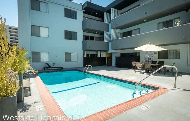 7244 Hillside- fully renovated unit in Hollywood