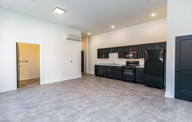 2 beds, 1 bath, 985 sqft, $1,150, Unit Dows Building - 314