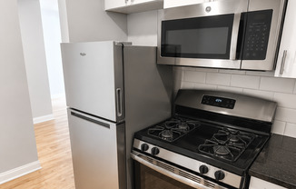 1 bed, 1 bath, 650 sqft, $1,600, Unit 6954-205