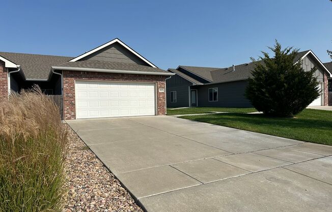 3 bedroom 2 bath Duplex at 53rd & Meridian