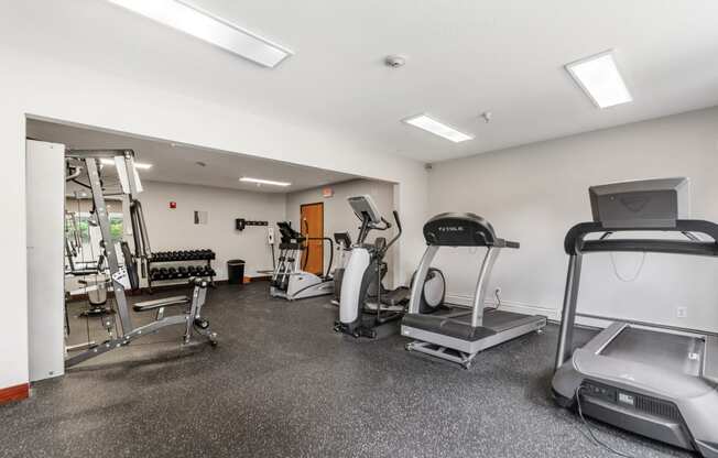 the gym at the preserve apartments