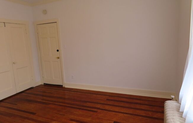 Studio, 1 bath, 400 sqft, $685, Unit #15