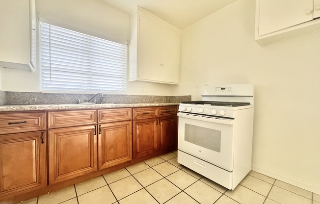 Studio, 1 bath, $1,245