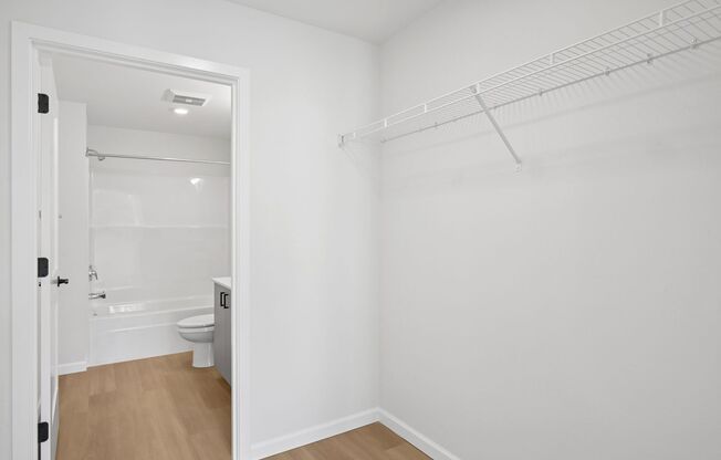 2 beds, 2 baths, 938 sqft, $2,325, Unit 208