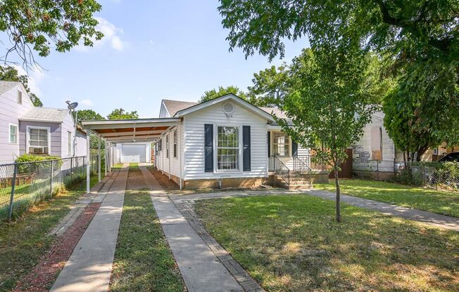 REMODELED COTTAGE!