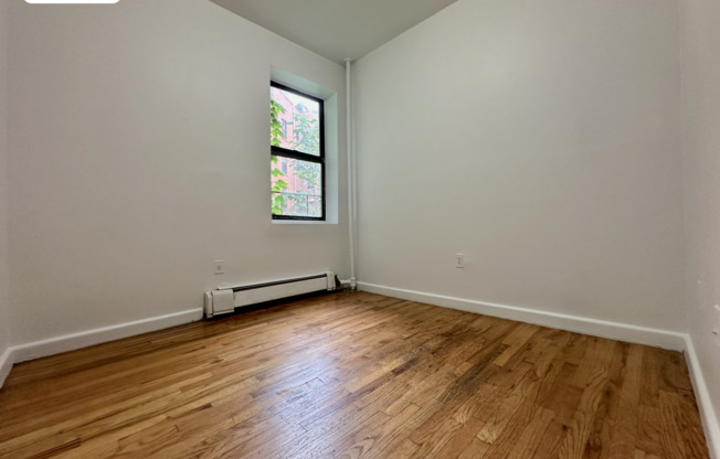 206 SAINT NICHOLAS AVE