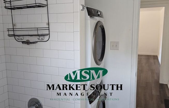 2 beds, 1 bath, 1,122 sqft, $1,750, Unit #1
