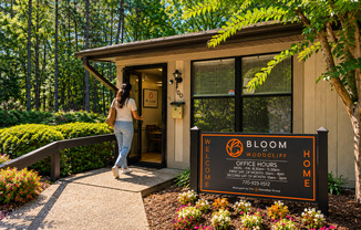 Bloom@Woodcliff