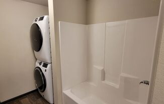 Studio, 1 bath, 545 sqft, $950, Unit 2060-303 Studio