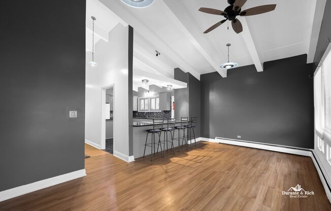 Spectacular, Spacious & Sunny Apartment with All Utilities Included