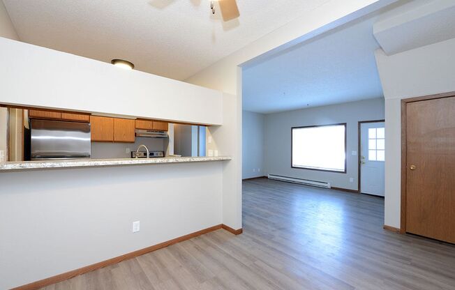 Newly updated spacious 2 bed, 1 bath is a must see!!! FREE MONTH!!