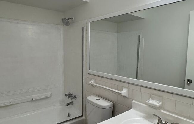 2 beds, 1.5 baths, 1,440 sqft, $1,299