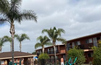 Studio, 1 bath, 500 sqft, $1,425, Unit 19