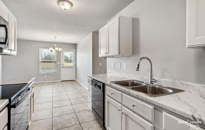 3 beds, 2 baths, 1,101 sqft, $1,299, Unit 1308A