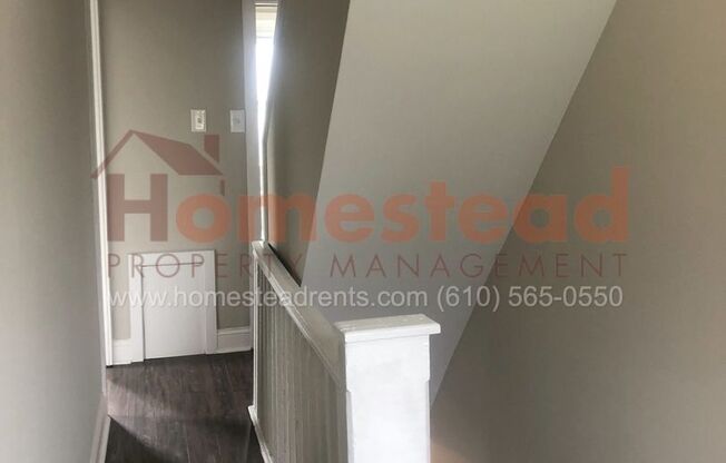 3 BEDROOM HOME IN CLIFTON HEIGHTS!