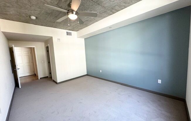 1 bed, 1 bath, 640 sqft, $2,895, Unit 212