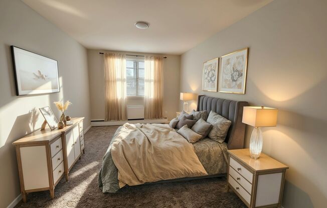 2 beds, 1 bath, 925 sqft, $1,369, Unit A03