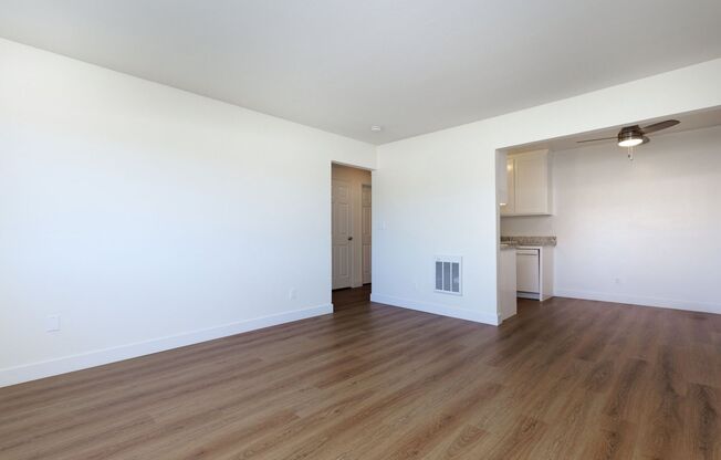 1 bed, 1 bath, 565 sqft, $1,945, Unit 308