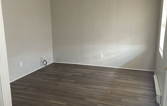 1 bed, 1 bath, $725, Unit 807 G