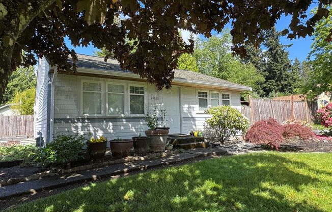 2bd/1ba Brier Home