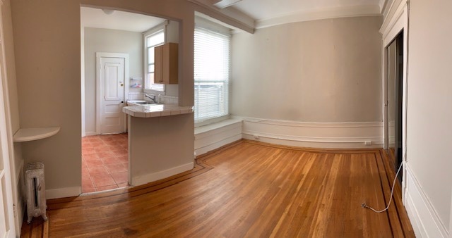 Great location!  Just one block from the Top of Nob Hill!