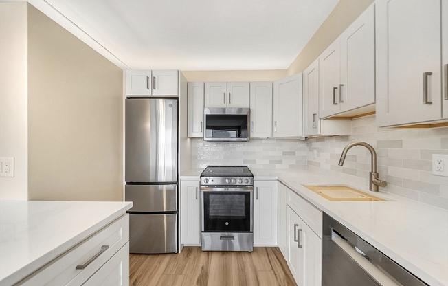 1 bed, 1 bath, 502 sqft, $3,400, Unit 709