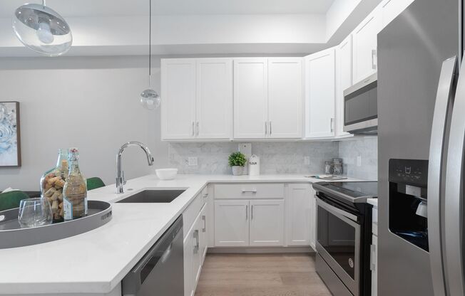 1 bed, 1 bath, $1,400, Unit 303