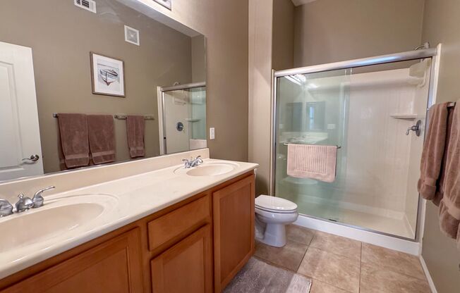 2 beds, 2 baths, 1,070 sqft, $1,400, Unit 8985 S Durango Dr 89113 (FAHW-py-gy-SW)