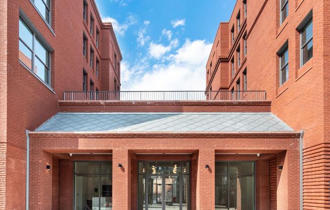 1 bed, 1 bath, $3,595, Unit 410