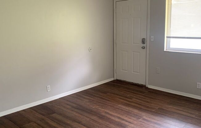 2BR Quadplex Homes with Laundry Hookups in Peaceful Riverside Neighborhood