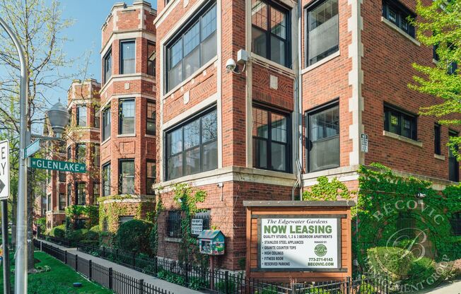 2 beds, 1 bath, 569 sqft, $2,200, Unit 6110-G