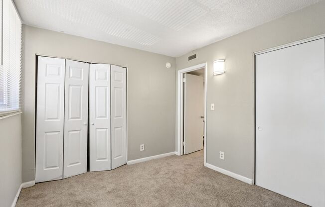 1 bed, 1 bath, 850 sqft, $1,050, Unit 29-066C