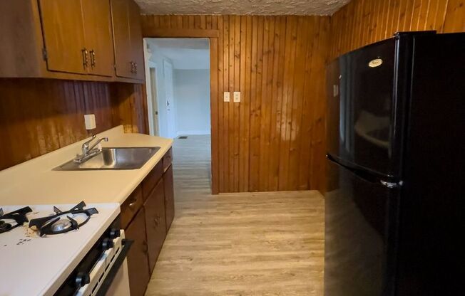 Studio, 1 bath, 572 sqft, $665, Unit Unit A