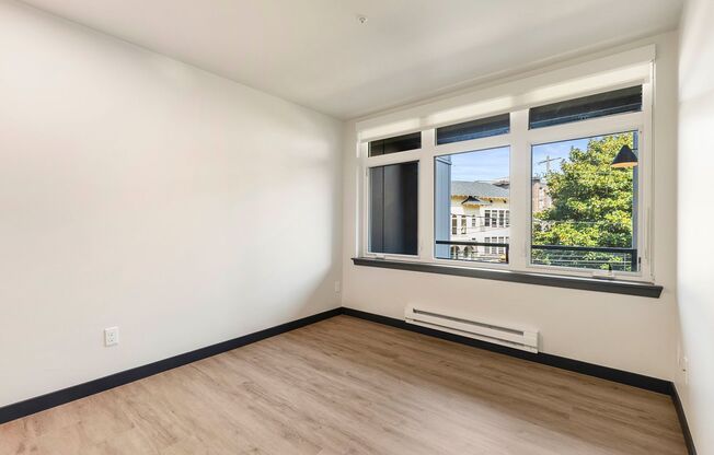 1 bed, 1 bath, 634 sqft, $2,345, Unit 306