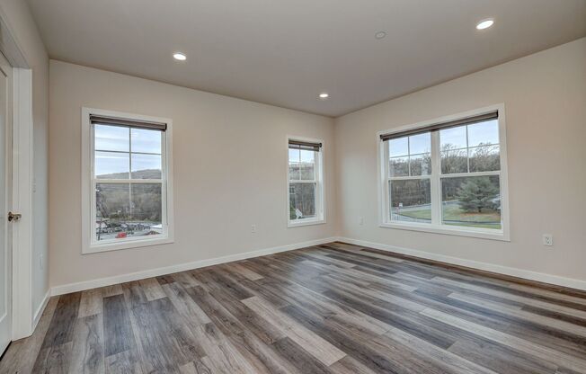 1 bed, 1 bath, 740 sqft, $3,000, Unit Apt 1211