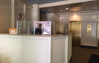 Studio, 1 bath, 465 sqft, $2,450, Unit 113