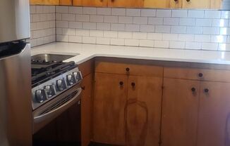 1 bed, 1 bath, $895, Unit Unit D