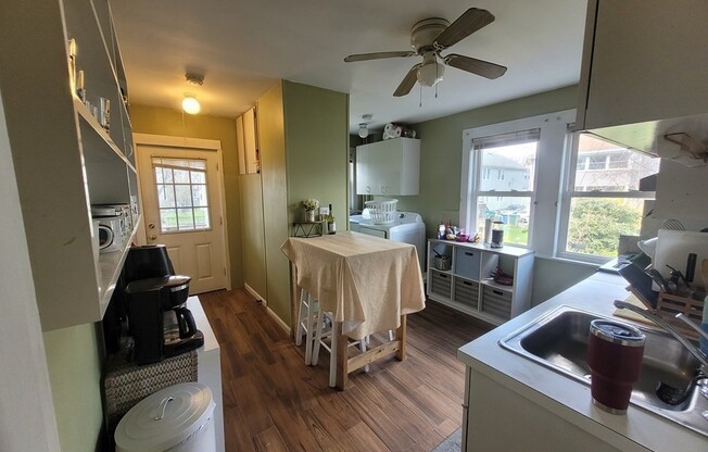 31 LYMAN AVE
