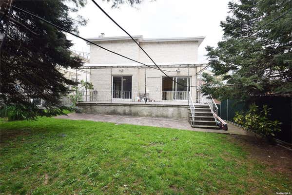 83 14 ABINGDON RD