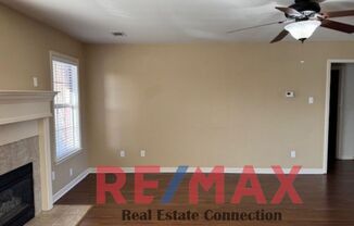 3 beds, 2 baths, $1,450