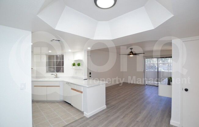 4850 E DESERT COVE Avenue