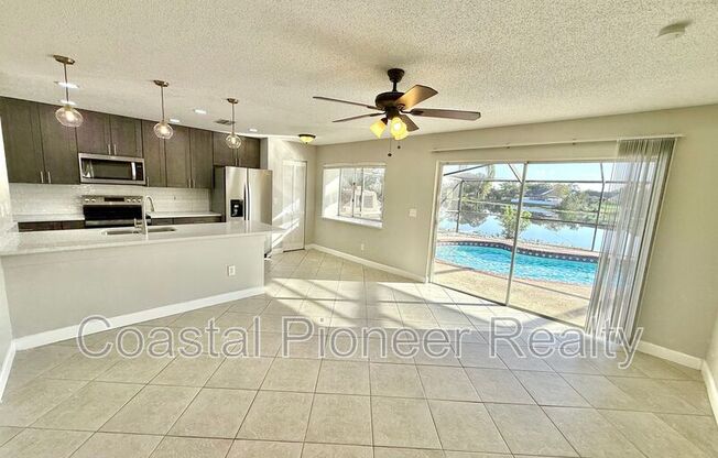 7216 HOLLOWELL DR
