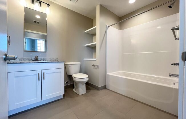 2 beds, 2 baths, 957 sqft, $2,350, Unit UNIT 513