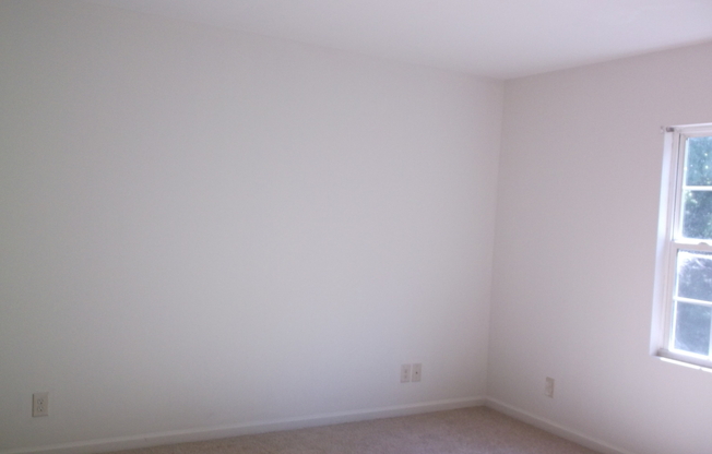 One Level House for Rent-Clemmonsville Rd. Area