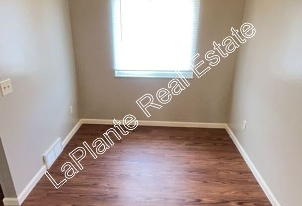 2 beds, 1.5 baths, 1,100 sqft, $1,075, Unit 7385