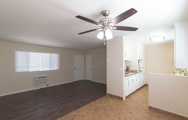 1 bed, 1 bath, 700 sqft, $1,800, Unit 4138