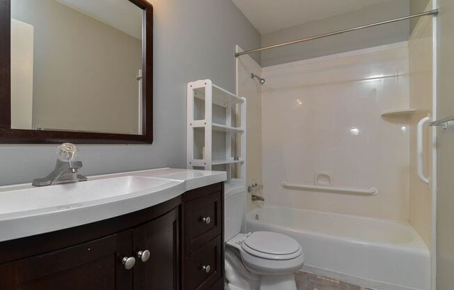 Beautiful duplex for rent with carport