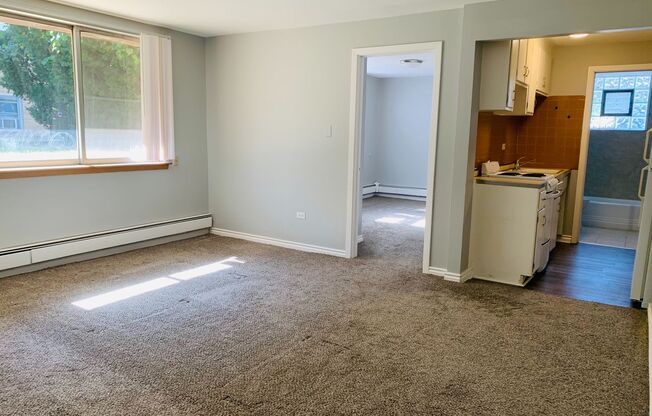 1 bed, 1 bath, 465 sqft, $1,195, Unit 09021R