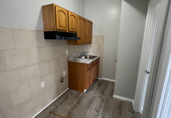 311 MT PROSPECT AVE